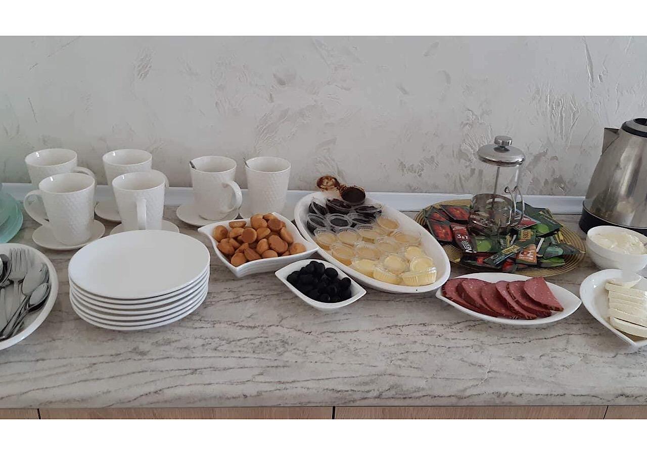 Hotel Batumi Inn Buitenkant foto