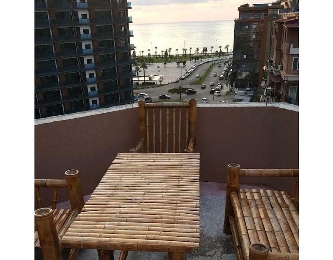 Hotel Batumi Inn Buitenkant foto